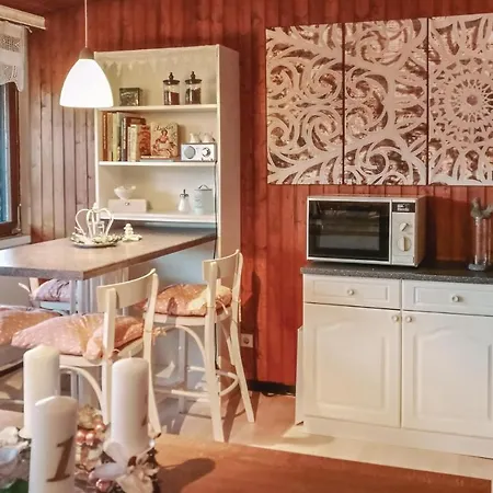 דירה Beautiful In With Kitchen