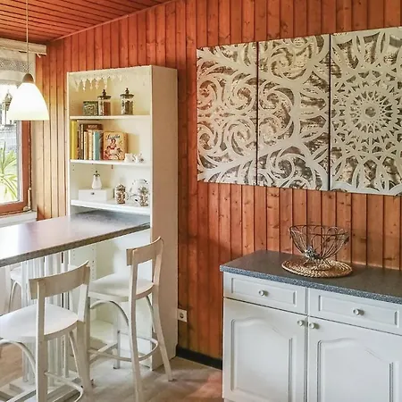 Beautiful In With Kitchen דירה