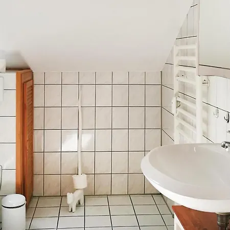 דירה Beautiful In With Kitchen *