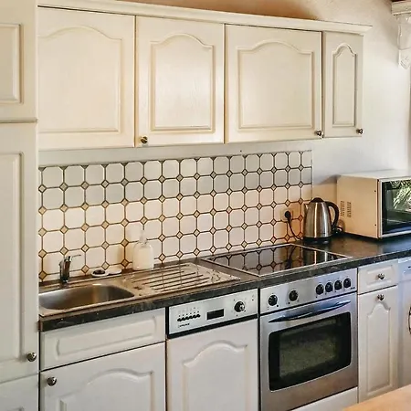 Beautiful In With Kitchen *